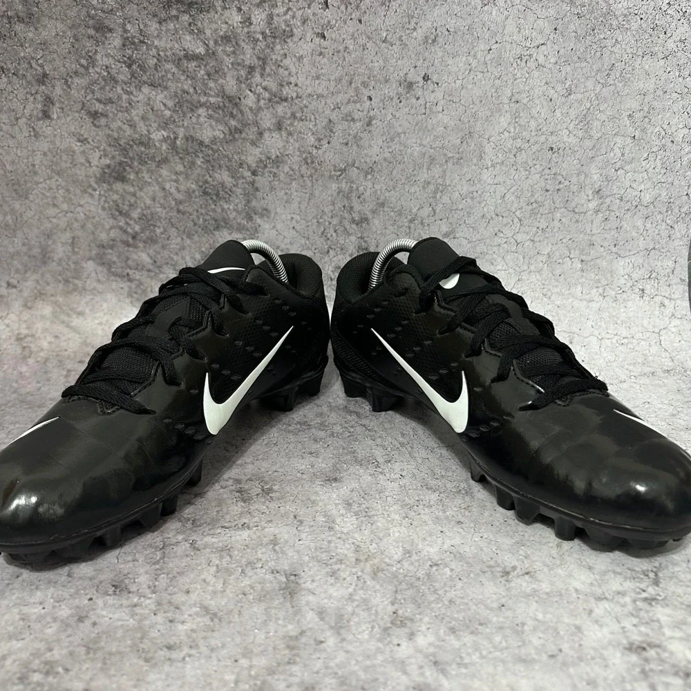 Nike Vapor Untouchable Varsity 3 TD Mens Size 9 Black Football Cleats 917167-011